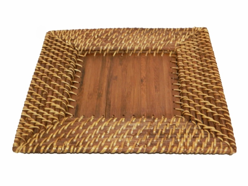 Artisanal Rattan Charger Plate with Bamboo Bottom - Handwoven Dining Decor
